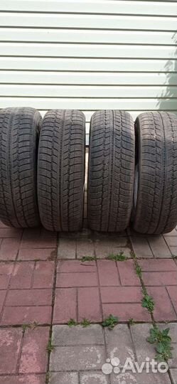 Sunny SN3830 215/60 R17 96H