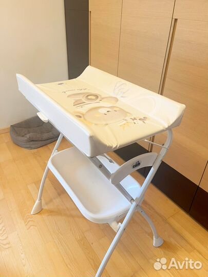 Ванночка с подставкой Cam