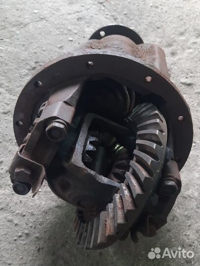 Редуктор заднего моста Москвич