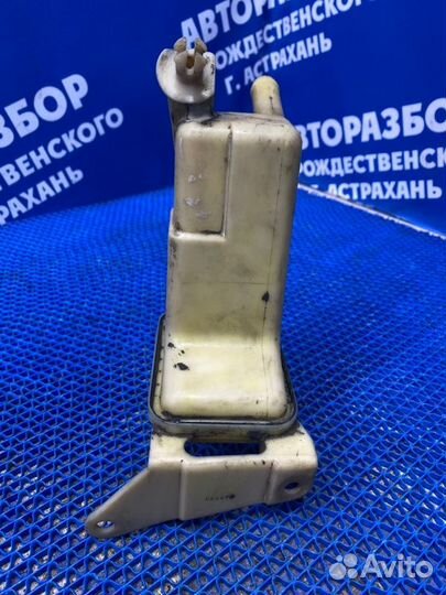 Бачок гидроусилителя Volkswagen Passat B5