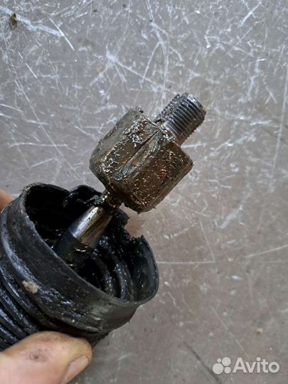 Тяга рулевая левая BMW Е53