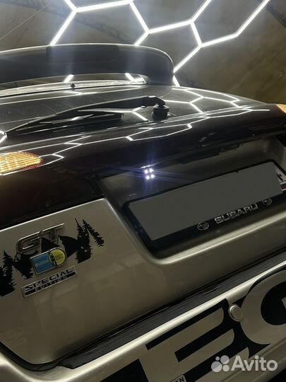 Subaru Legacy 2.0 AT, 1999, 220 000 км