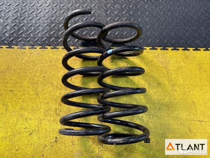 Пружина задняя toyota estima