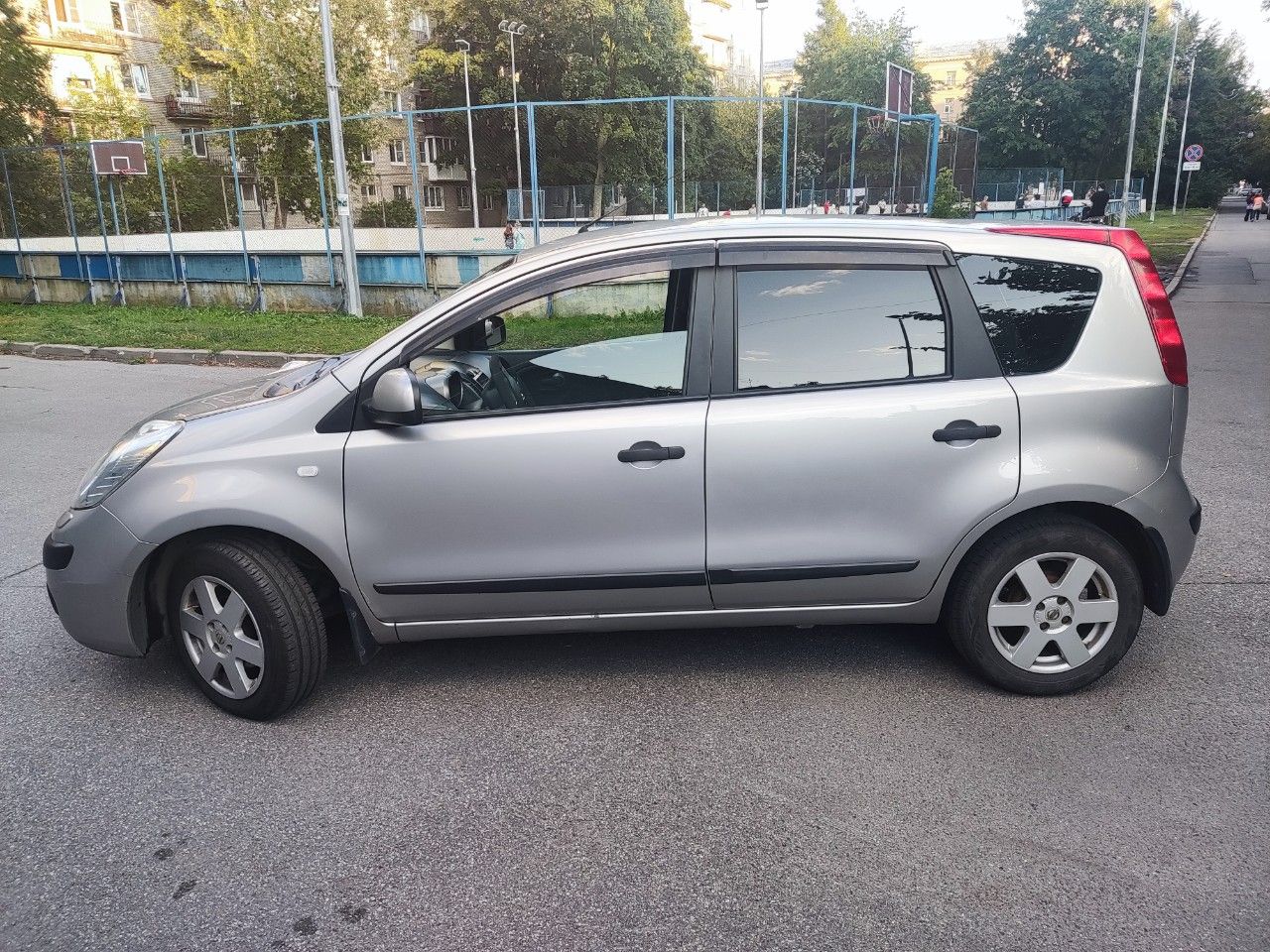 Nissan Note: фото владельца