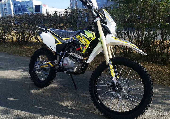 Кроссовый мотоцикл BSE Z3 250E 21/18 1