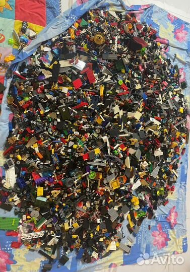 Конструктор lego в коробках