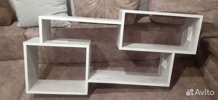 Полочка настенная