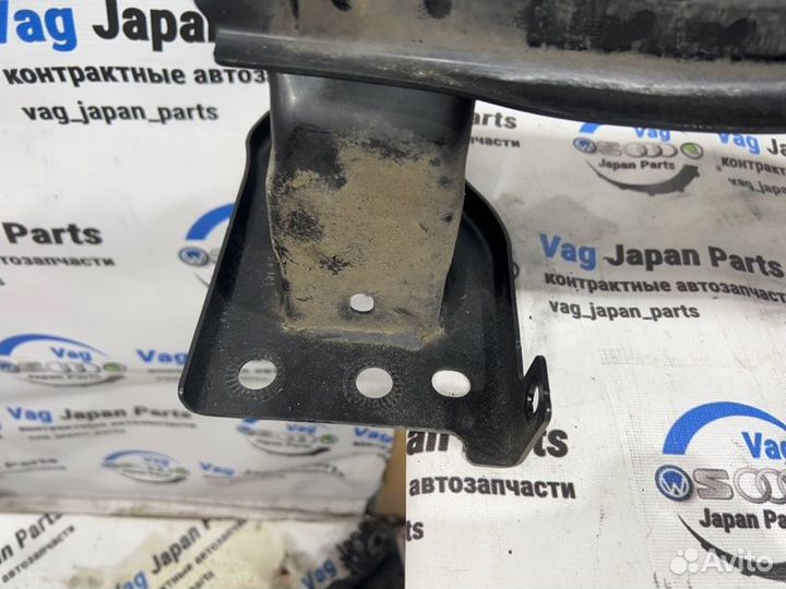 Усилитель бампера передний Volkswagen Tiguan NF