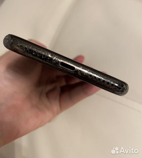 iPhone X, 64 ГБ