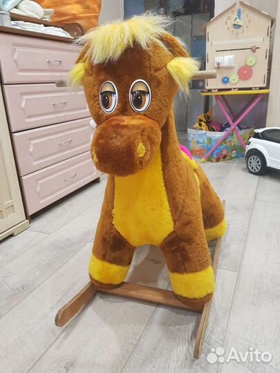 Детская качалка лошадь