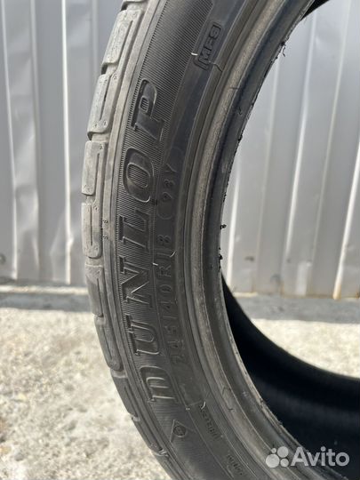 Dunlop SP Sport Maxx 245/40 R18