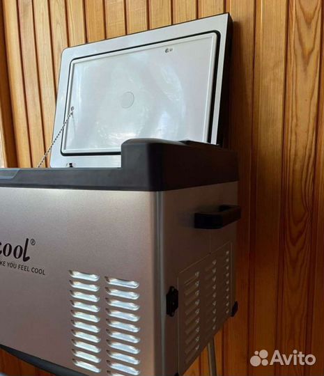 Автохолодильник компрессорный 30л