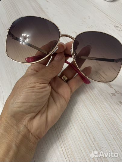 Солнцезащитные очки