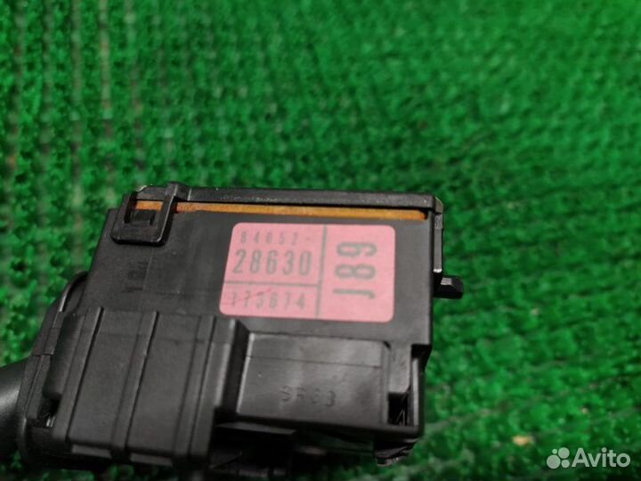 Подрулевой переключатель дворников Toyota Ipsum