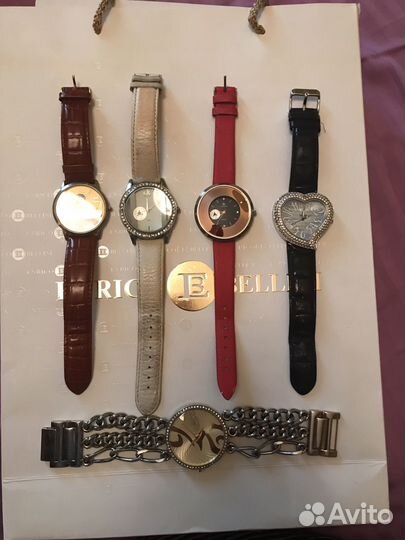 Часы наручные женские