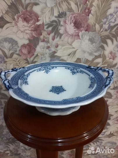 Фарфоровое блюдо, Англия 19 век