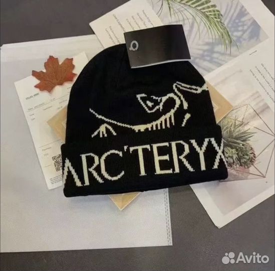 Шапка Arc'teryx Boutique. Итальянская мода