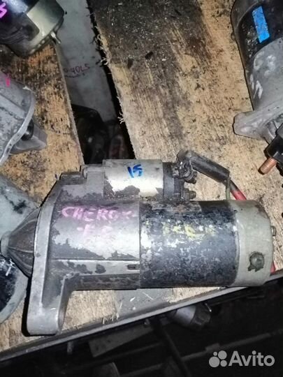 Стартер на jeep grand cherokee WJ ERH 56041012AE