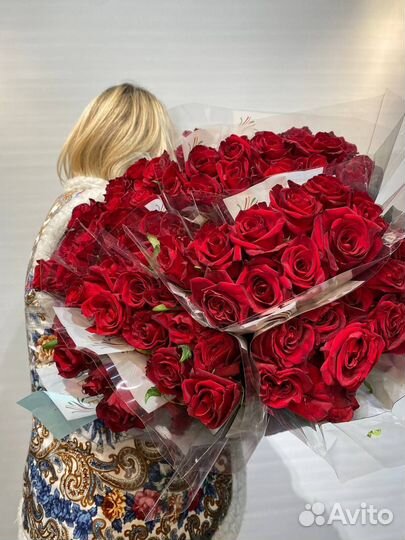 Роза Танзания 50 см оптом в Красноярске