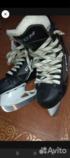 Коньки хоккейные