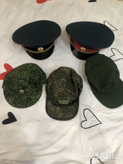 Фуражка и военная форма