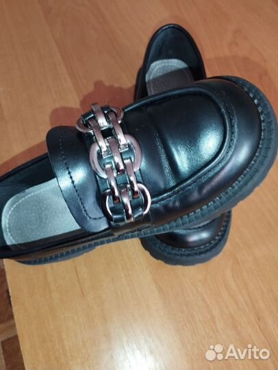 Ботинки для девочки