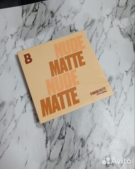 Палитра теней Beauty bay