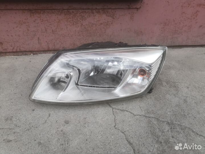 Продам фары