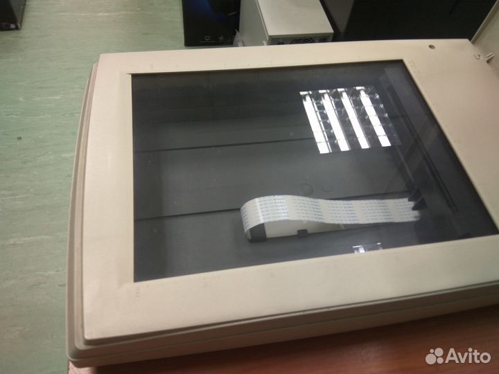 Сканер Mustek 12000 SP Plus