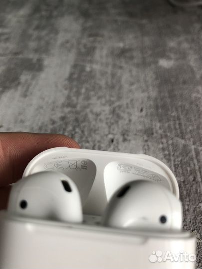 Airpods 2 оригинал