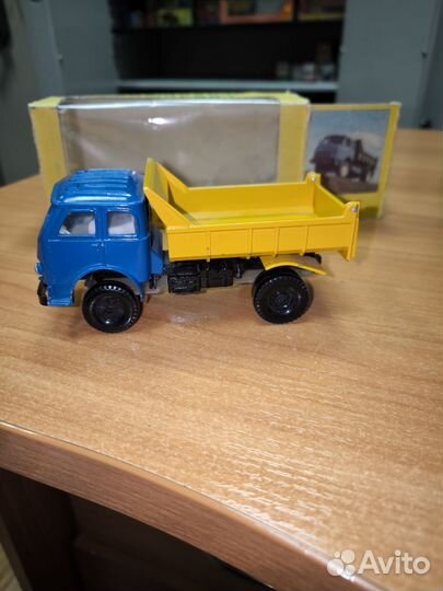 1:43 СССР маз 503