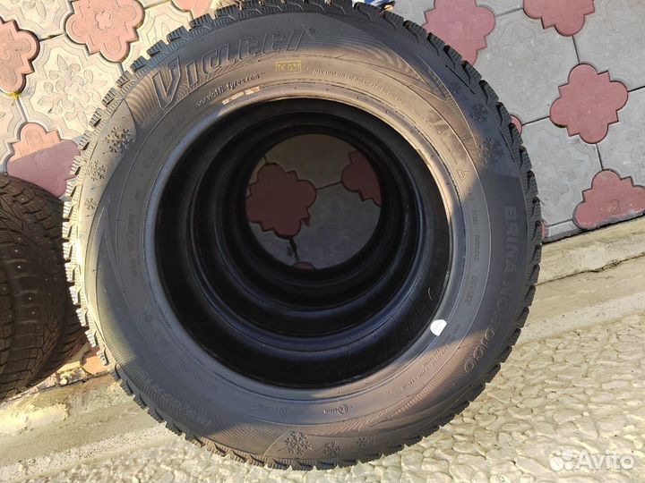 Viatti Brina Nordico V-522 185/65 R15 82T