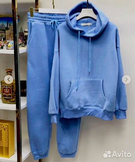 Спортивные костюмы