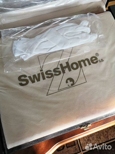 Продам шикарный набор приборов SwissHome (72 пр.)