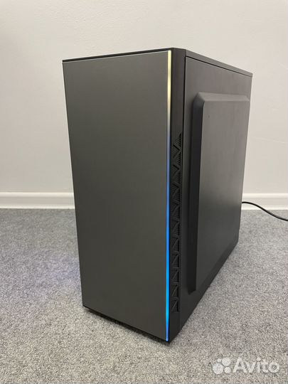 Игровой пк/Xeon 6/12 /R9 8GB/DDR4 16GB/SSD+HDD