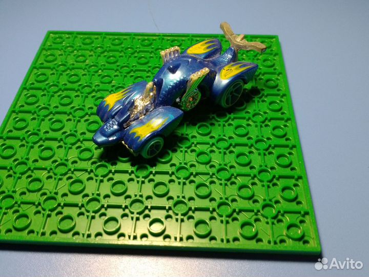 Hot wheels машинки