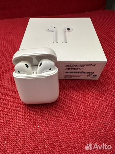 Apple AirPods