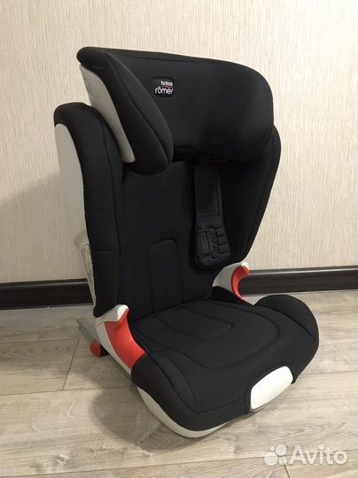Автокресло Britax Roemer (15-36кг)