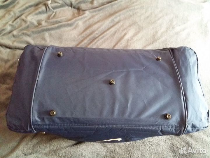 Сумка спортивная nike,оригинал