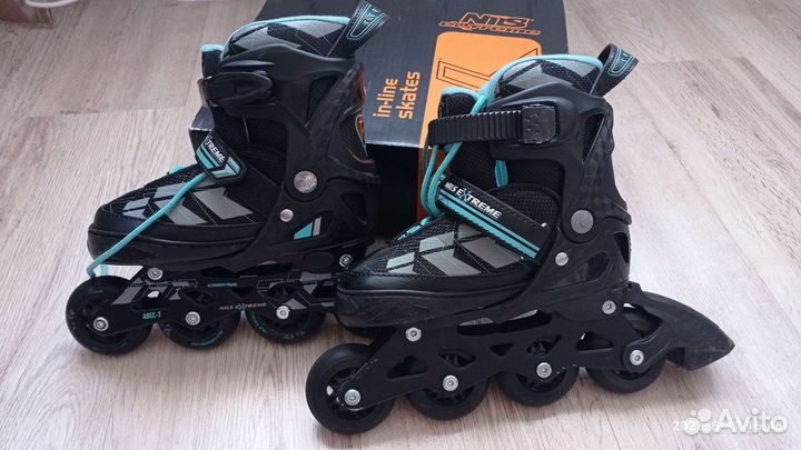 Коньки роликовые Nils extreme