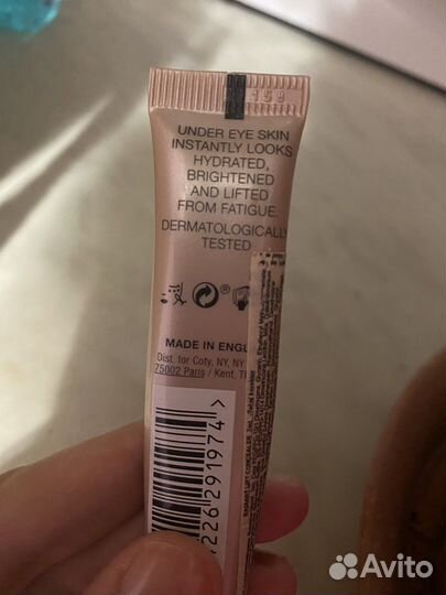 Max factor консилер