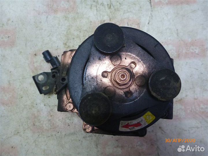 Компрессор кондиционера Mitsubishi Lancer CS1A