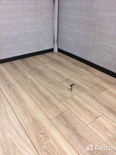 Скрытый Люк под плитку ламинат