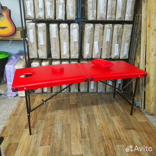 Массажный стол красный