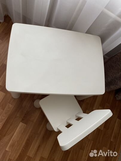 Детский стол и стул икеа