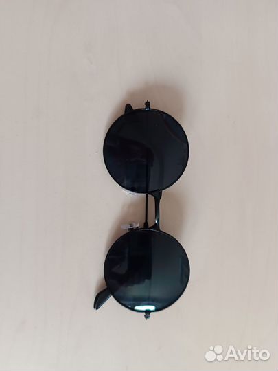 Солнцезащитные очки