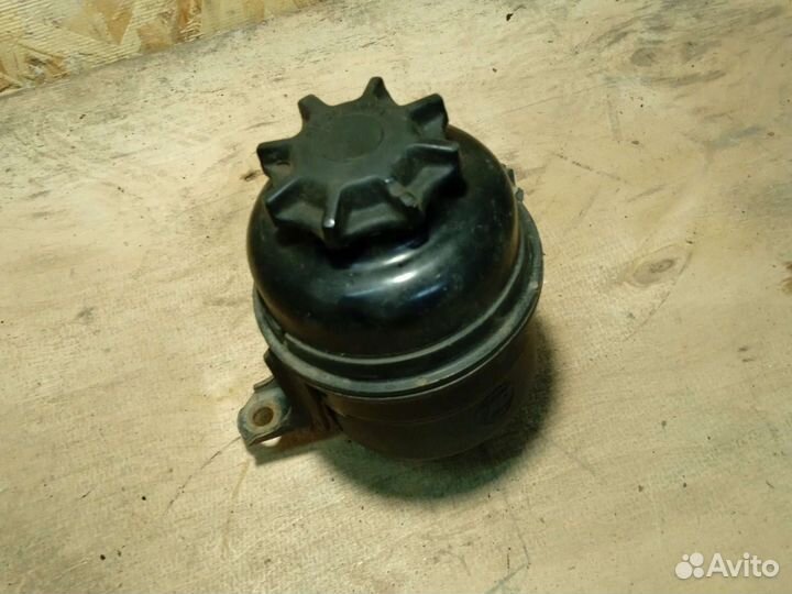 Бачок Гур бмв 5 е39