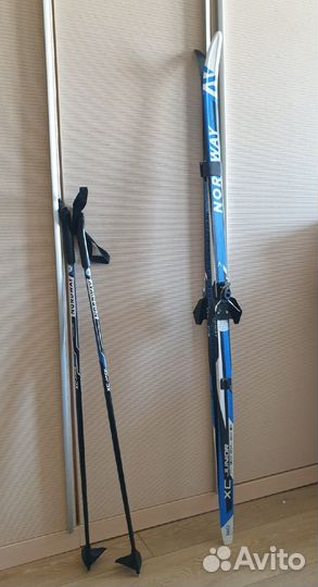 Лыжи, палки, крепления