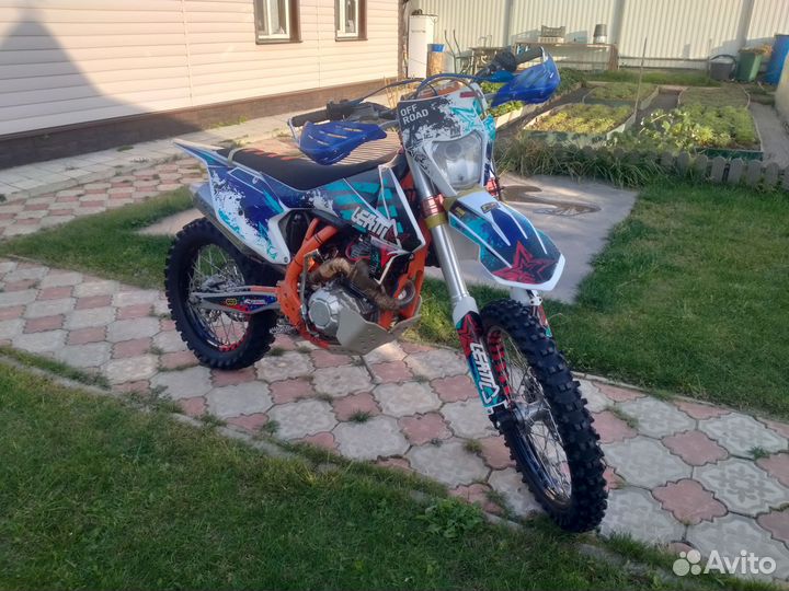 Авантис эндуро 250