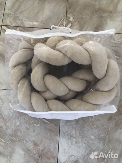 Бортик коса в кроватку